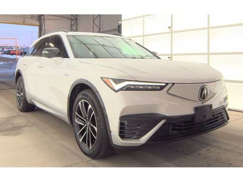 Used 2024 Acura ZDX A-Spec image 3