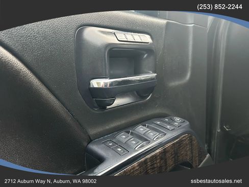 Used 2015 GMC Sierra 2500 Denali w/ Duramax Plus Package image 9