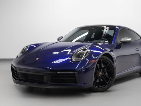 Certified 2024 Porsche 911 Carrera T RWD image 7