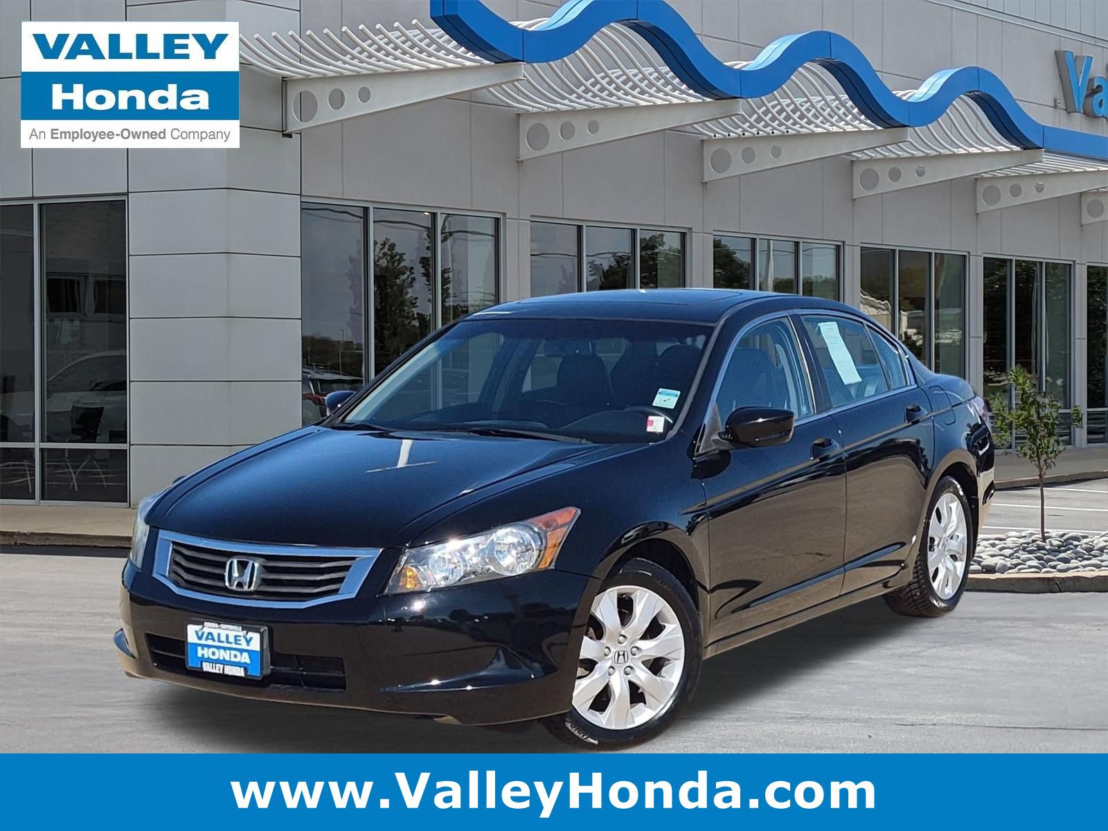 Used 2010 Honda Accord EX-L image 1