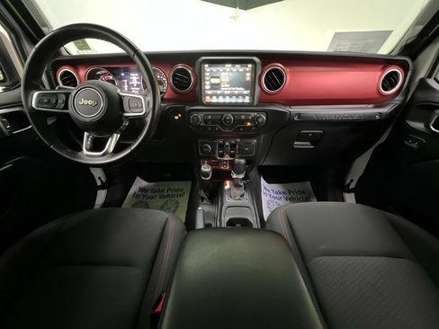 Used 2022 Jeep Wrangler Unlimited Rubicon AWD/4WD image 19