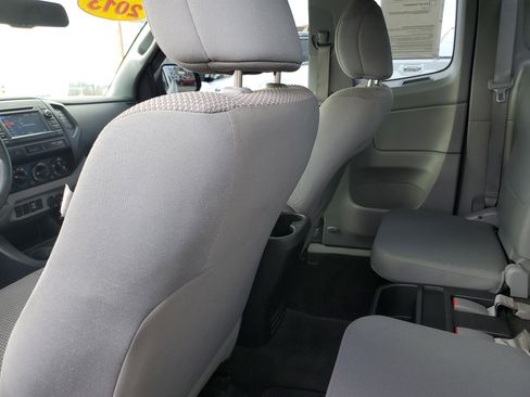 Used 2013 Toyota Tacoma 2WD Access Cab image 11