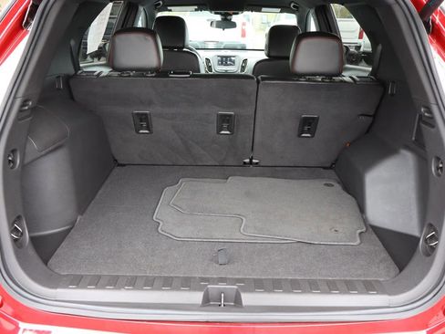 Used 2023 Chevrolet Equinox RS image 24