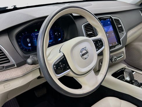 Used 2023 Volvo XC90 B6 Core w/ Protection Package Premier image 18