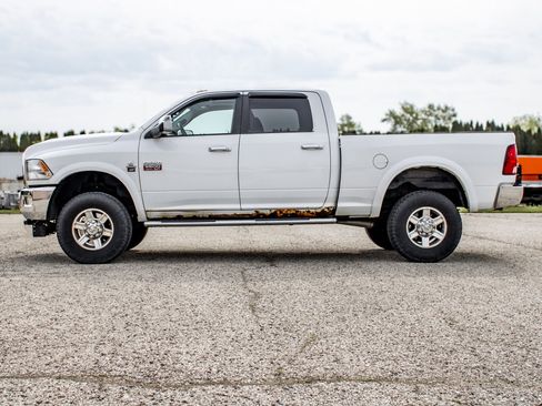 Used 2011 RAM 2500 Laramie w/ Protection Group AWD/4WD image 4