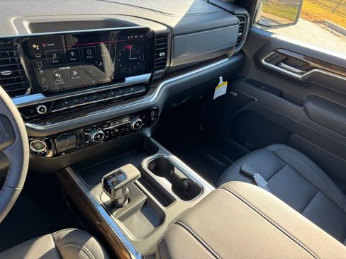 New 2026 GMC Sierra 1500 Elevation w/ Elevation Premium Package image 31