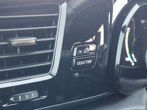 Certified 2023 Lexus NX 450h+ F Sport image 28