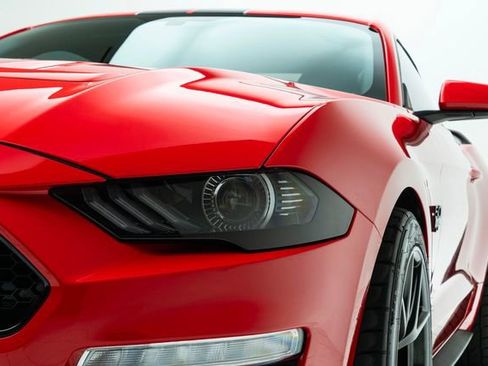 Used 2019 Ford Mustang GT w/ Performance Package - Level 2 image 11