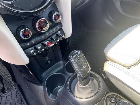 Used 2024 MINI Cooper S FWD image 15