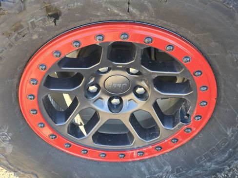 Used 2023 Jeep Wrangler Unlimited Rubicon w/ Xtreme 35 Tire Package image 34