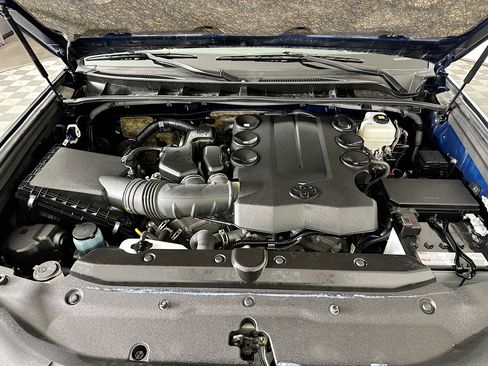 Used 2024 Toyota 4Runner SR5 Premium w/ Moonroof Package image 35