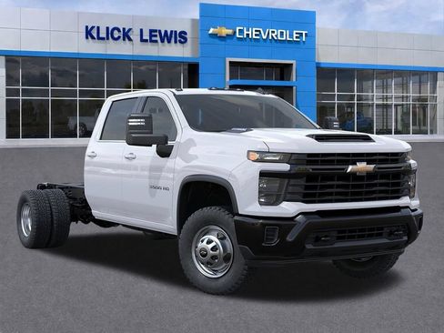 New 2026 Chevrolet Silverado 3500 W/T w/ WT Convenience Package AWD/4WD image 7