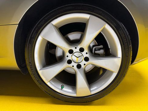 Used 2012 Mercedes-Benz SLK 350 image 9