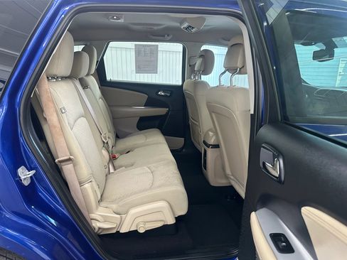 Used 2012 Dodge Journey Crew w/ Flexible Seating Group image 11