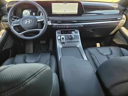 Used 2025 Hyundai Palisade Calligraphy AWD/4WD image 9