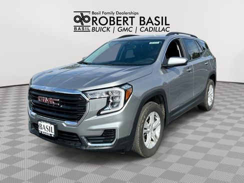 Used 2024 GMC Terrain SLE AWD/4WD image 1