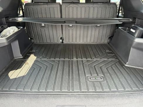 Used 2026 Toyota 4Runner Limited AWD/4WD image 17