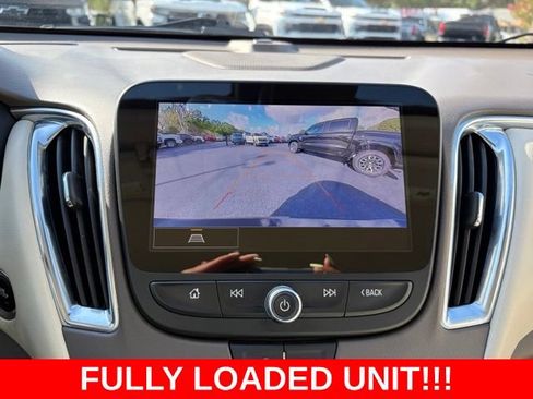 Used 2024 Chevrolet Malibu LT FWD image 23