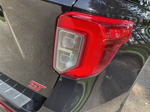 Used 2024 Ford Explorer ST w/ Equipment Group 401A image 14