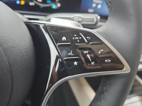 New 2026 Mercedes-Benz GLE 450 4MATIC image 18
