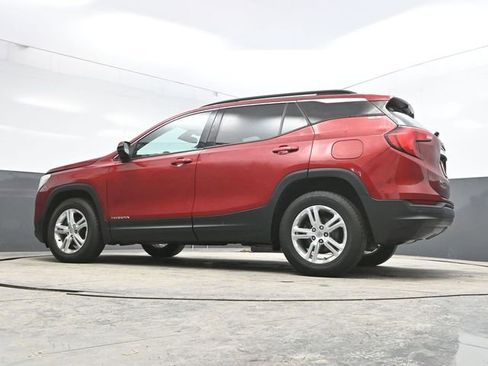 Used 2019 GMC Terrain SLE w/ Driver Convenience Package image 31