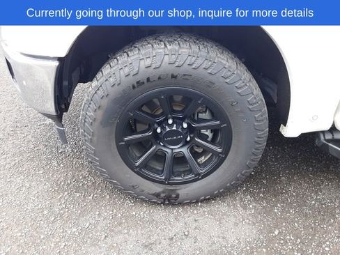Used 2019 Ford F150 Lariat w/ Equipment Group 502A Luxury AWD/4WD image 25