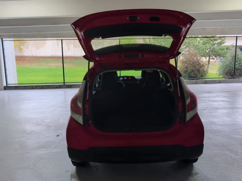 Used 2017 Toyota Prius C Two FWD image 8