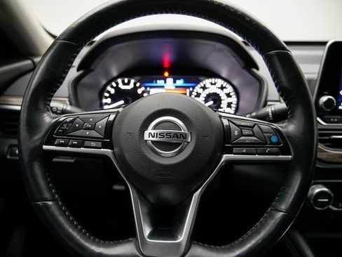 Used 2019 Nissan Altima 2.5 Platinum image 32