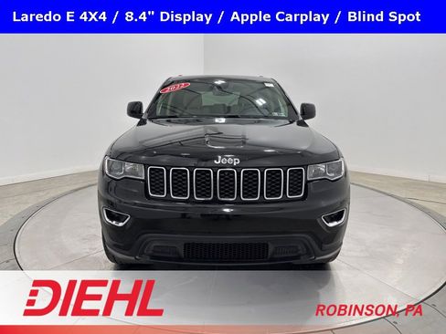 Used 2022 Jeep Grand Cherokee Laredo E image 2
