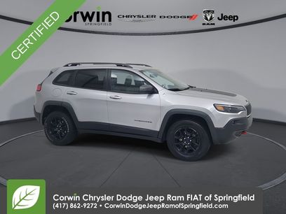 Used 2019 Jeep Cherokee Trailhawk w/ Comfort/Convenience Group