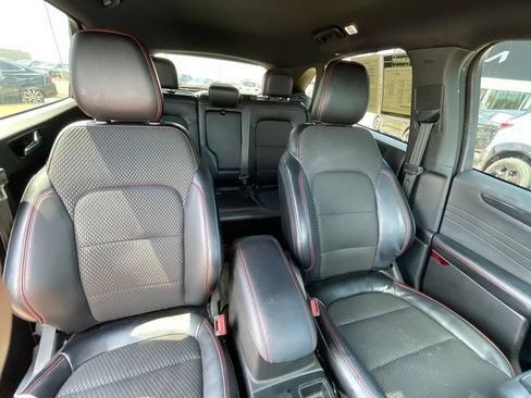 Used 2024 Ford Escape ST-Line w/ Tech Pack #1 AWD/4WD image 27