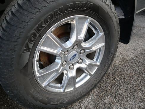 Used 2017 Ford F150 XLT w/ Equipment Group 302A Luxury image 20