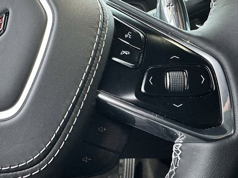 Used 2025 Chevrolet Corvette Stingray Coupe w/ 1LT image 11