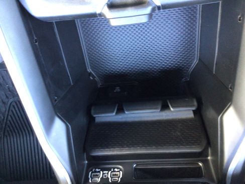 Used 2023 RAM 1500 Big Horn AWD/4WD image 17