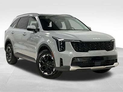 Used 2025 Kia Sorento S w/ Panoramic Sunroof Package