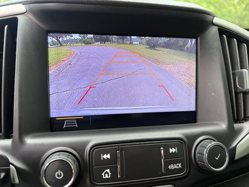 Used 2019 GMC Terrain SLE w/ Driver Convenience Package FWD image 24