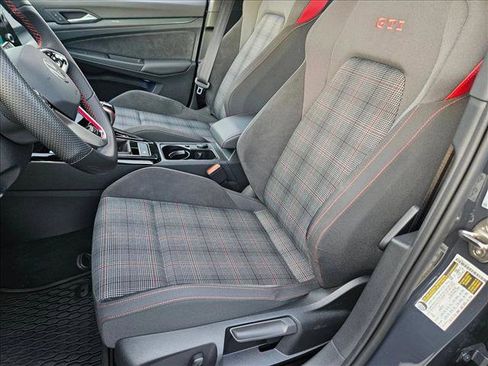 Used 2023 Volkswagen GTI 40th Anniversary Edition image 15