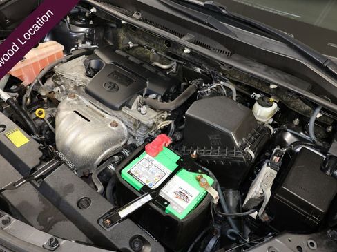 Used 2014 Toyota RAV4 Limited image 34