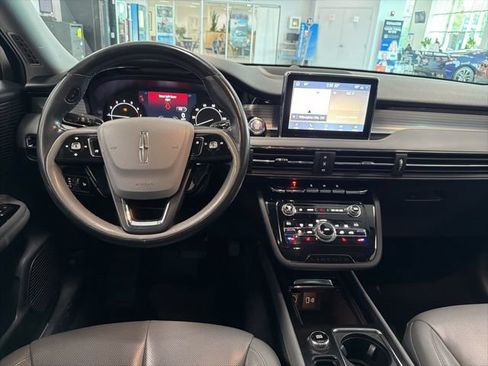 Used 2020 Lincoln Corsair AWD w/ Equipment Group 101A image 20