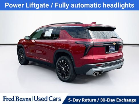 Used 2026 Chevrolet Traverse LT w/ Sun and Wheel Package AWD/4WD image 6