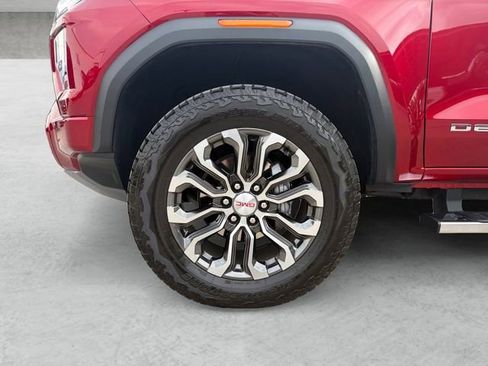 Certified 2025 GMC Canyon Denali AWD/4WD image 24