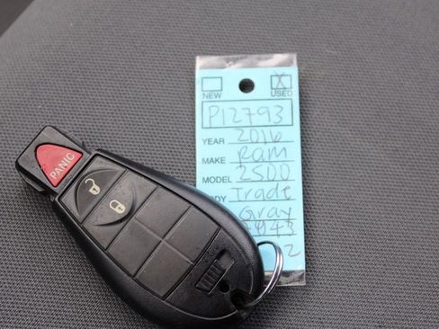 Used 2016 RAM 2500 Tradesman w/ Chrome Appearance Group image 32