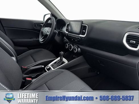 New 2026 Hyundai Venue SEL image 15
