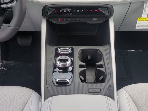 New 2026 Jeep Cherokee Laredo AWD/4WD image 19