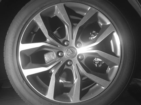 Used 2024 Acura MDX SH-AWD w/ Technology Package image 11