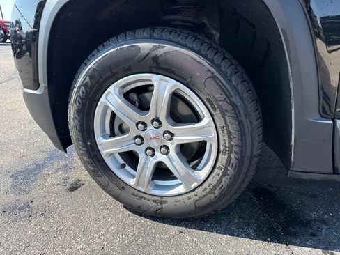 Used 2019 GMC Acadia SLE w/ LPO, Floor Liner Package AWD/4WD image 6