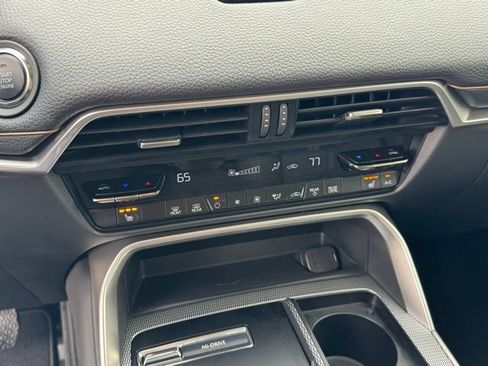 Used 2025 MAZDA CX-90 3.3 Turbo w/ Premium Sport Pkg image 21