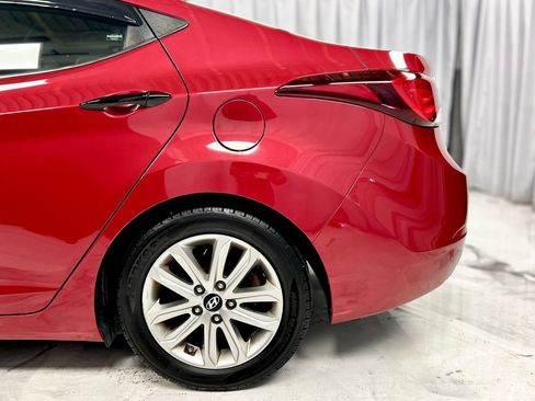 Used 2015 Hyundai Elantra SE w/ Option Group 03 image 11
