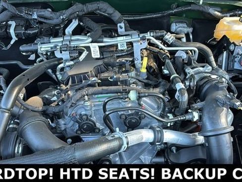 New 2025 Ford Bronco Outer Banks AWD/4WD image 33