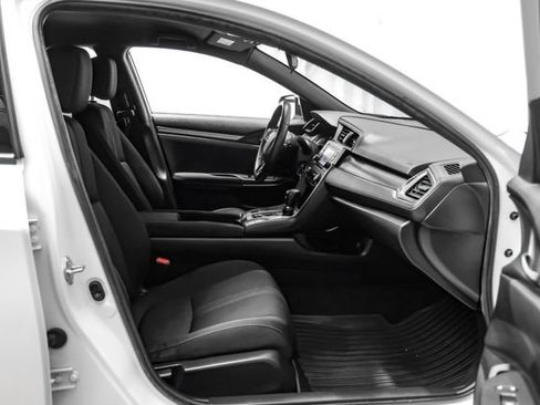 Used 2019 Honda Civic Sport image 36